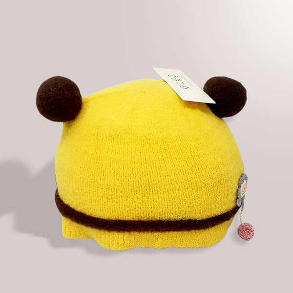 StarAndDaisy Kids Winter Cap (Upto 4 years kids – Ripe Lemon & Black)