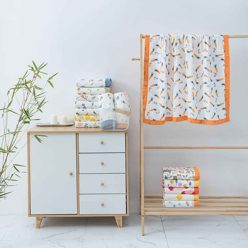 StarAndDaisy Premium Cotton 6 Layered Baby Muslin Blanket Carrot Print - Orange