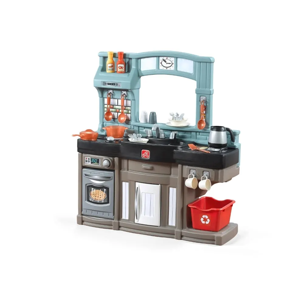 Step2 Best Chef’s Kitchen, Toy Kitchen for Kids, Kitchen Set for Children