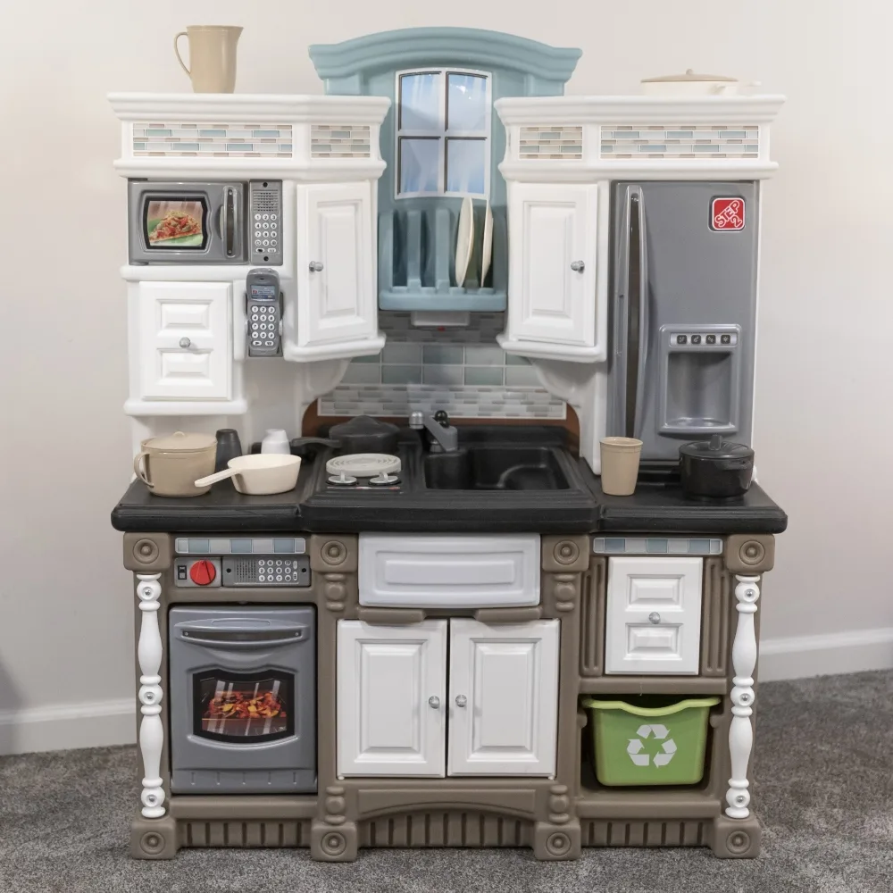 play kitchen set