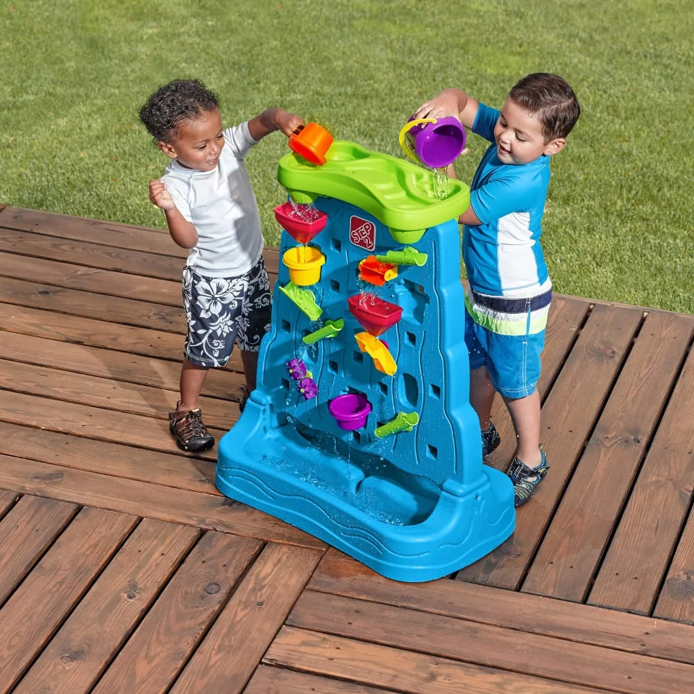 Kids sand and water table