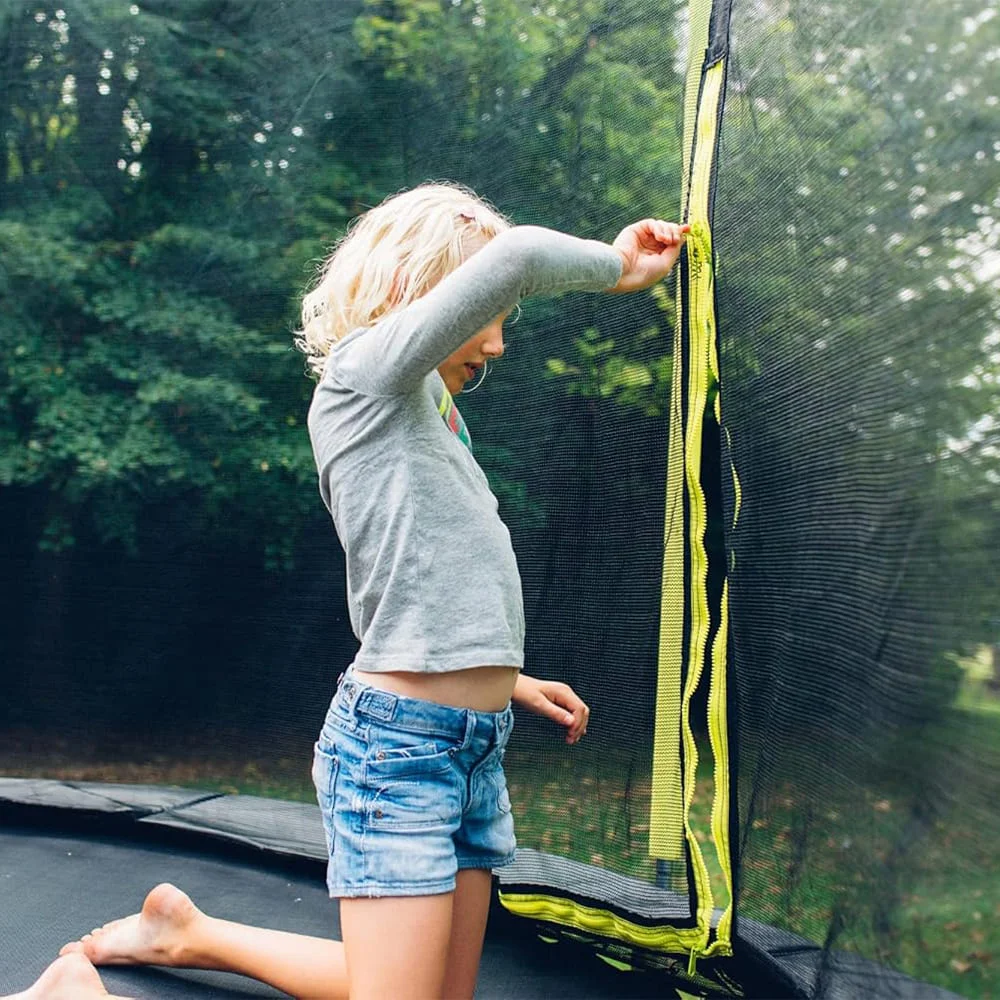 Wave Springsafe® Trampoline and Enclosure