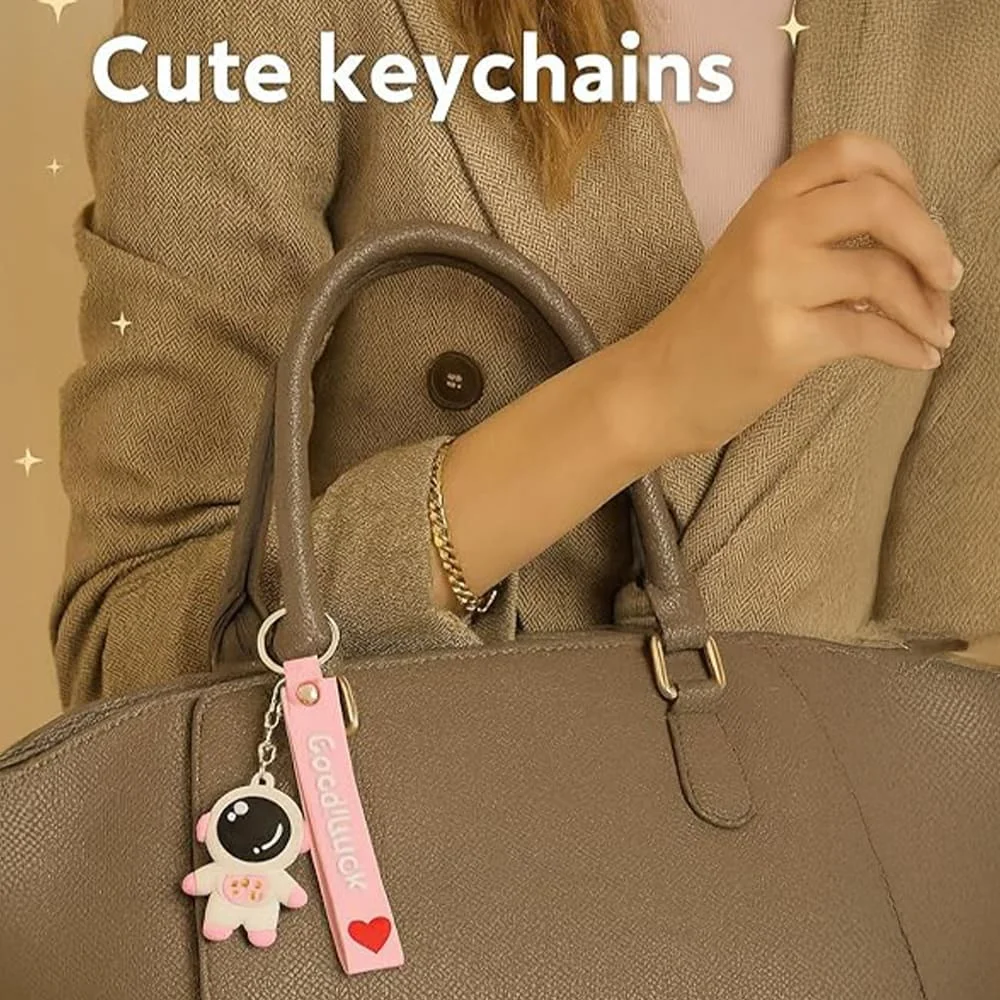 creative cartoon astronaut keychain