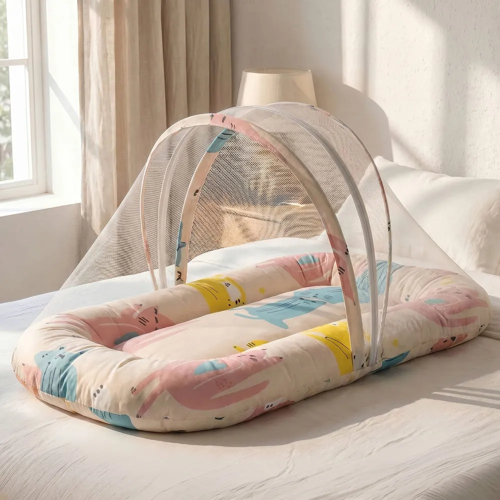 Mosquito Net cat Print