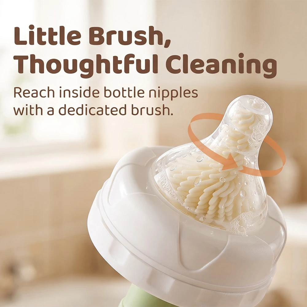 Portable bottle cleaning brush